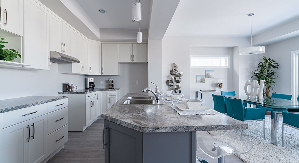 7. 87 Del Monica Road