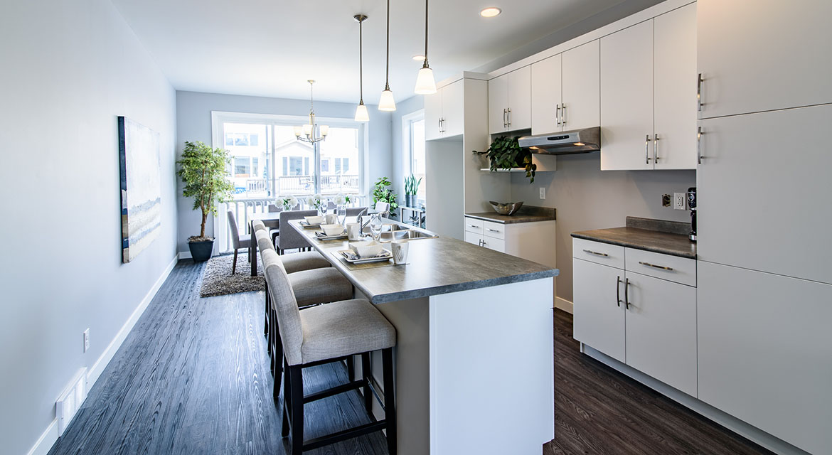 Broadview-81_Bonaventure_Dr_East-5360-HDR