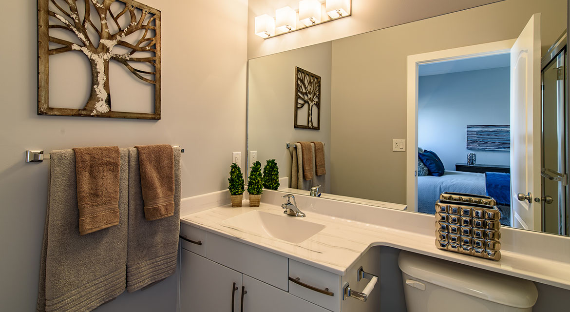 Broadview-81_Bonaventure_Dr_East-5426-HDR-Edit