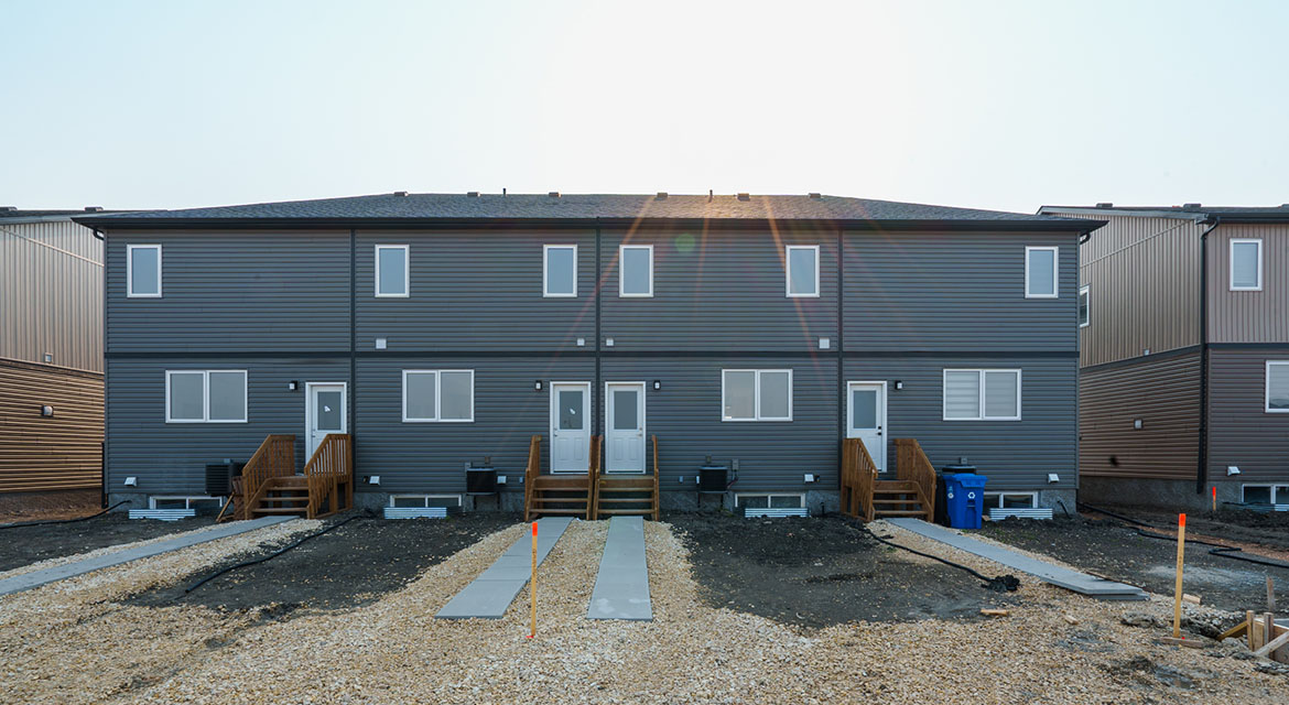 TH5ExteriorRear