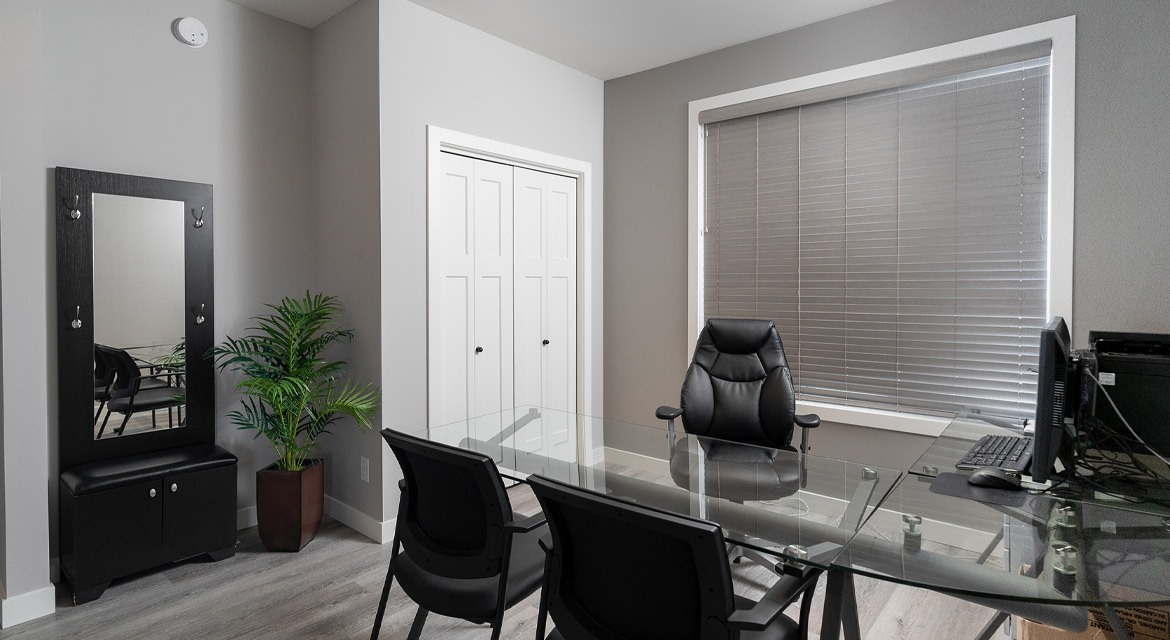 10. Office or Secondary Bedroom - 464 Maconnell The Pritchard DG 50 B Broadview Homes Winnipeg