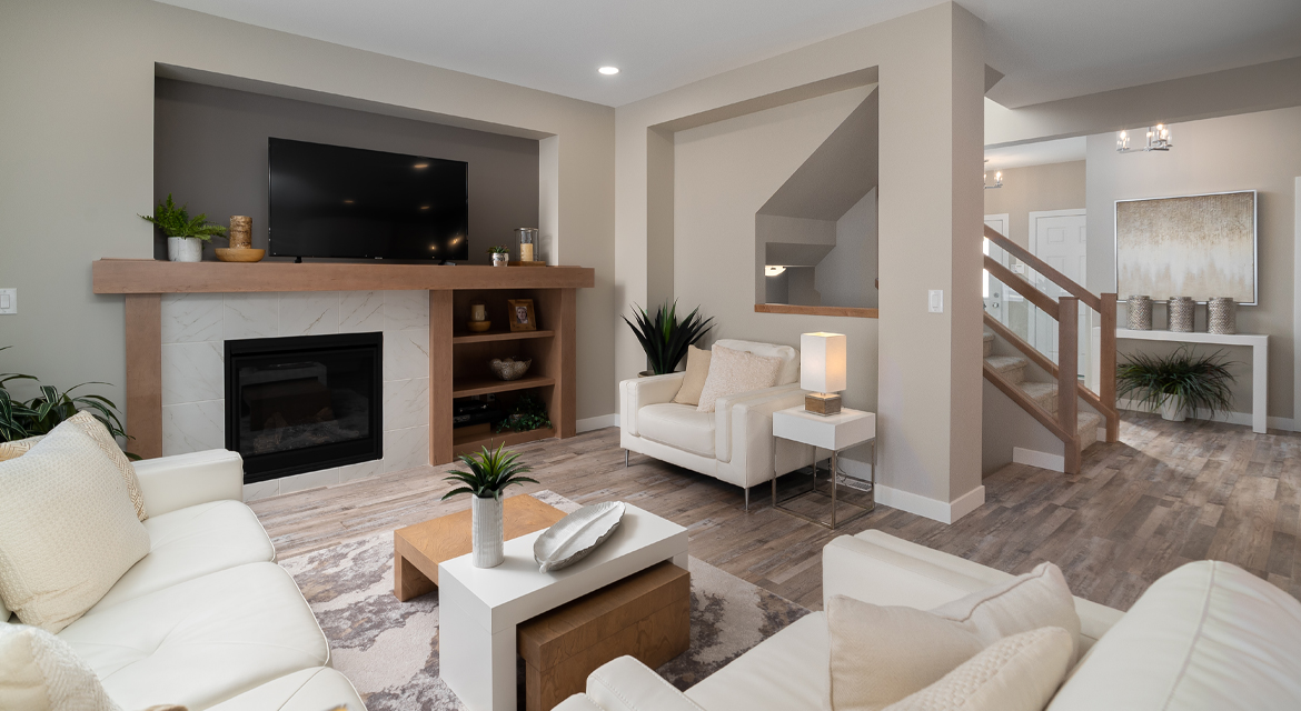 8. Great Room - 5 Orion The Atwood DG 45 A Broadview Homes Winnipeg