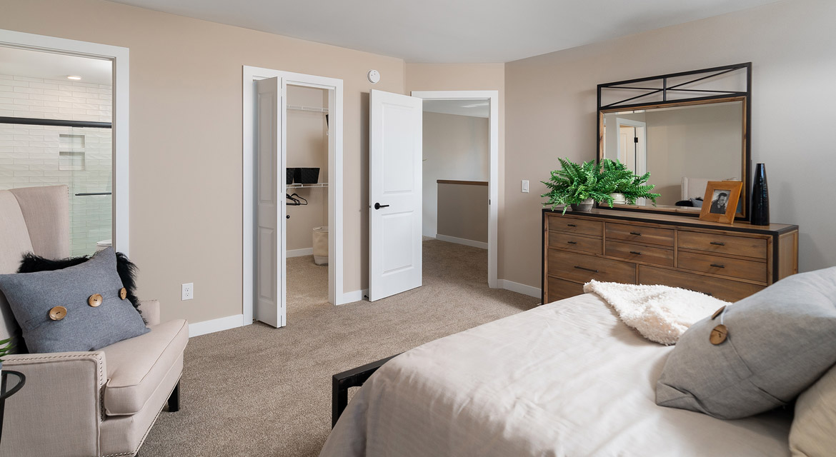 15. Master Bedroom - 6 McCrindle Bay - DG 16 G The Monitcello Broadview Homes Winnipeg