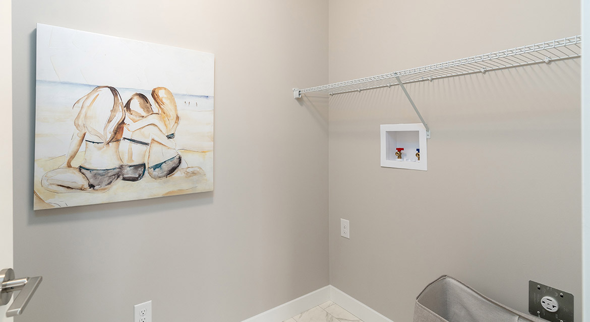 20. Laundry - 63 Crestmont Drive The Harlow DG 17 A Broadview Homes Winnipeg