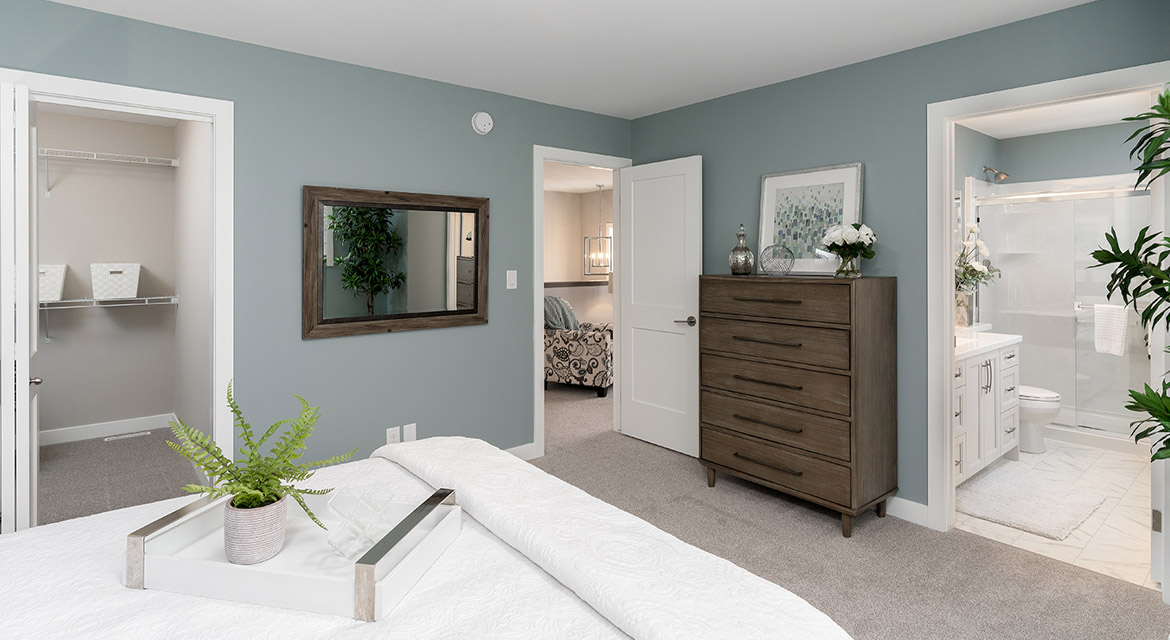 22. Master Bedroom - 63 Crestmont Drive The Harlow DG 17 A Broadview Homes Winnipeg