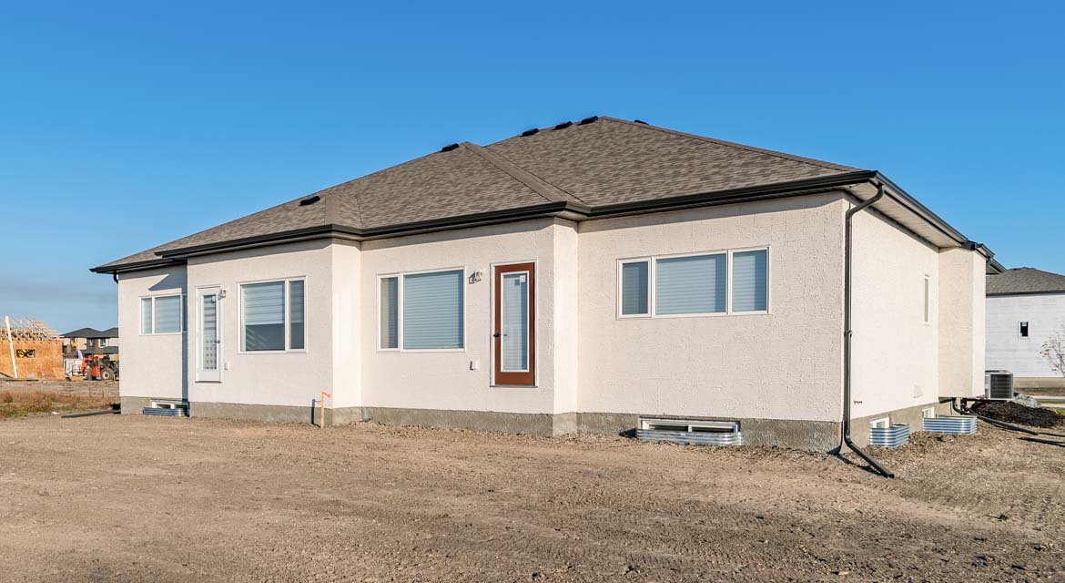 19.REar-Elevation-104-Middlechurch-Gate-The-Jasper-DGA-01-A-Broadview-Homes-Winnipeg-Parkview-Pointe