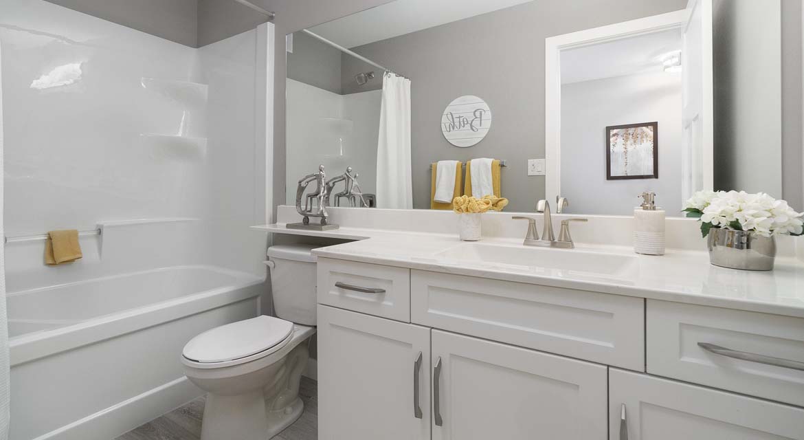 17.Main-Bathroom-17-wuerch-crescent-the-sherwood-sga-12-c-broadview-homes-winnipeg