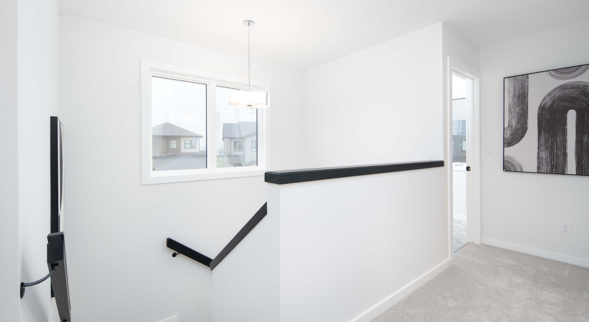 RG75AUpstairsLanding