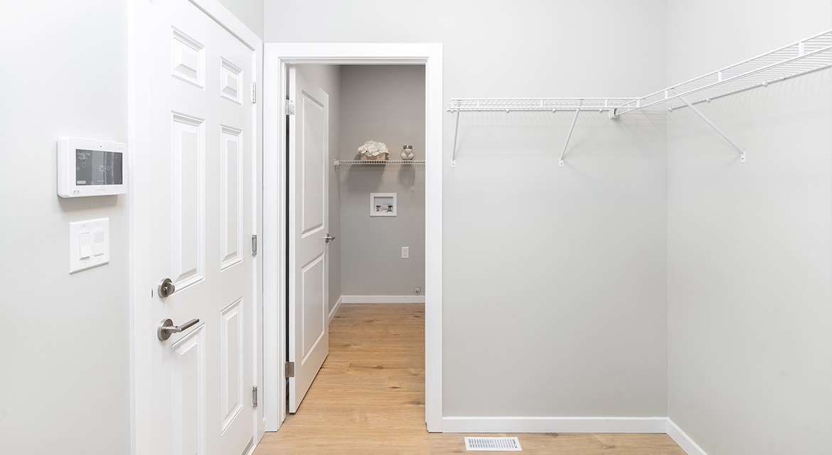 DG51AMudroom