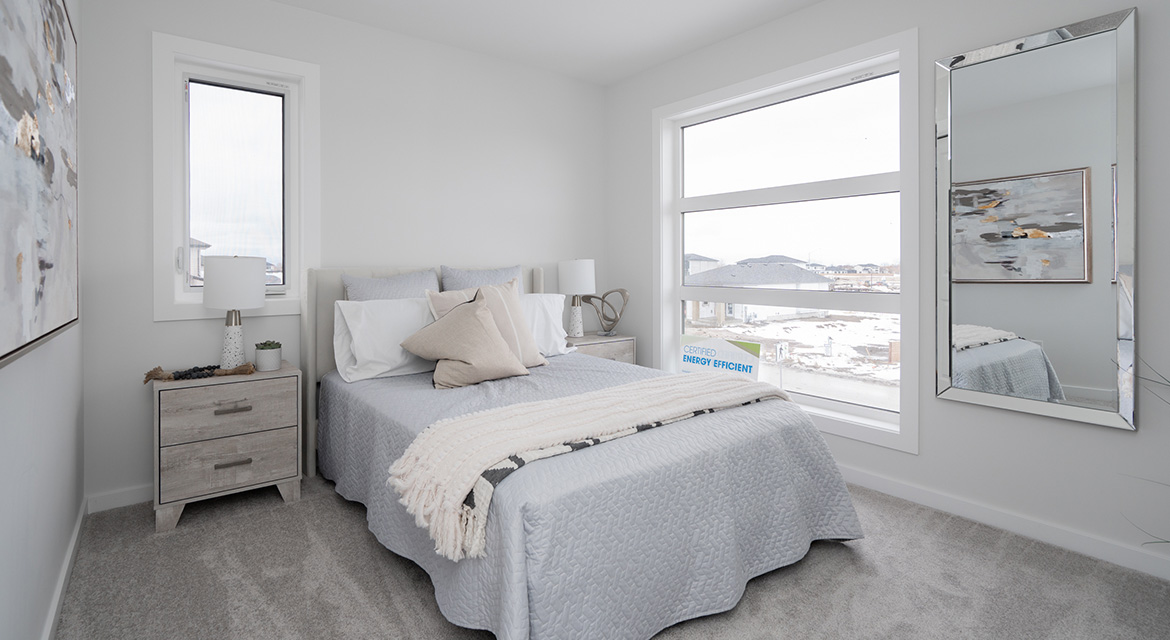 DG44FBedroom1
