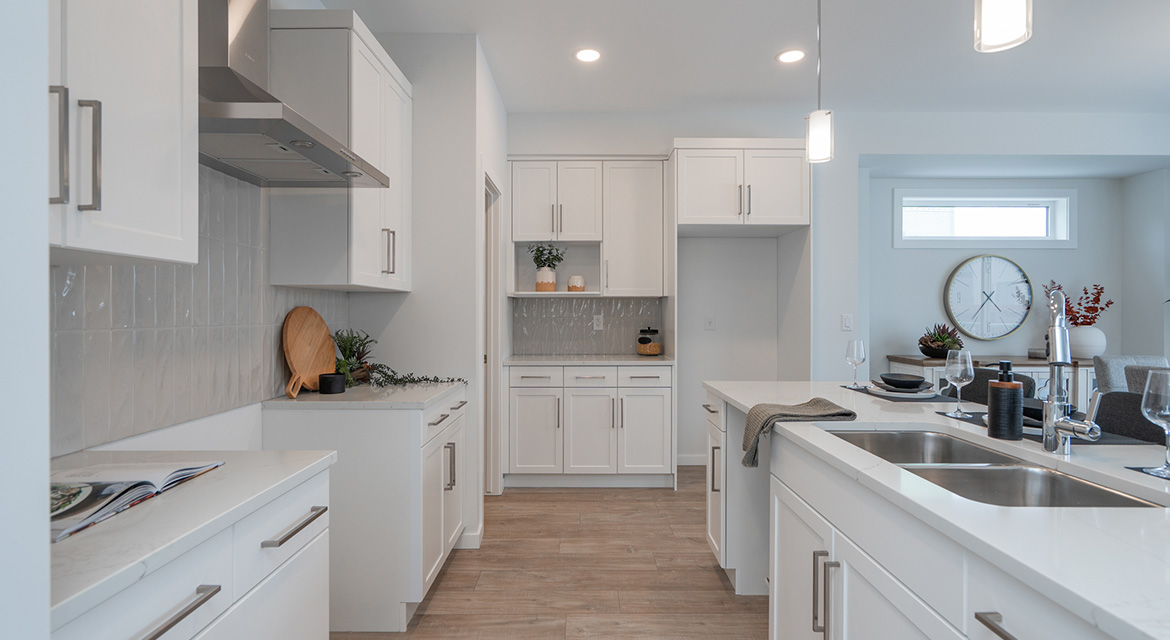 DG44FKitchen2