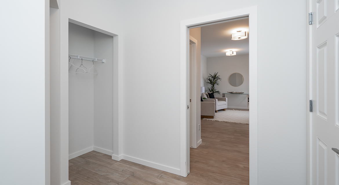 DG44FMudroom