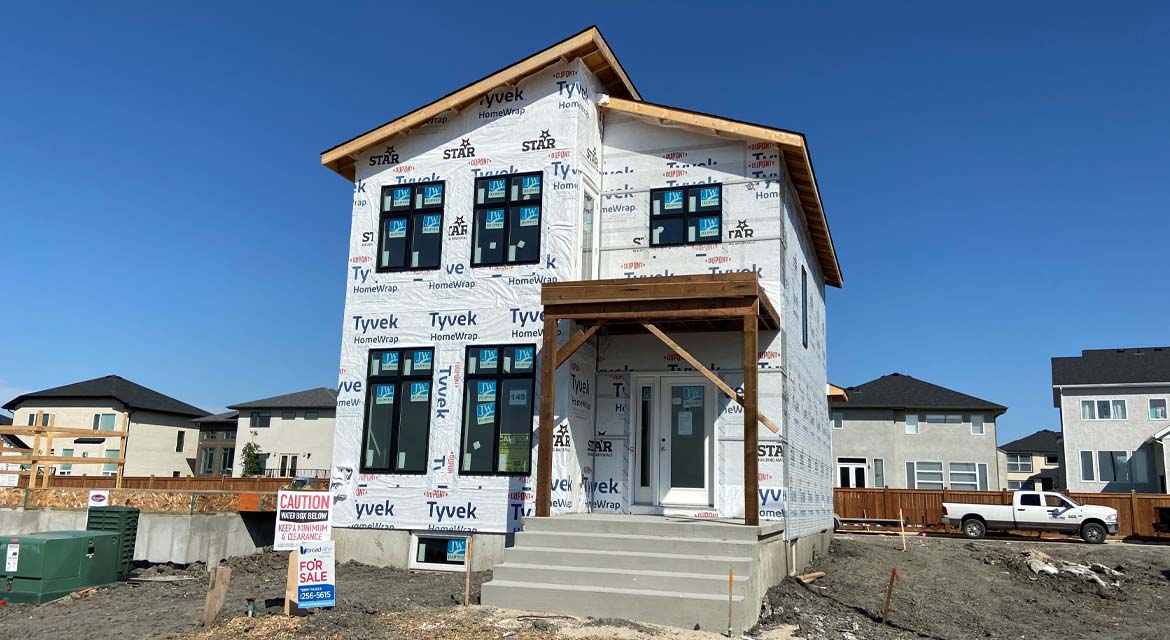 1.Exterior-149-Robert-Bockstael-Drive-The-Torres-Rg-106-D-Broadview-Homes-Winnipeg