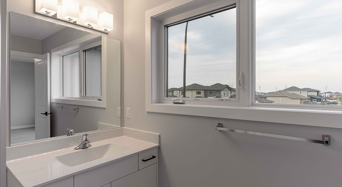 RG106EPrimaryEnsuite2
