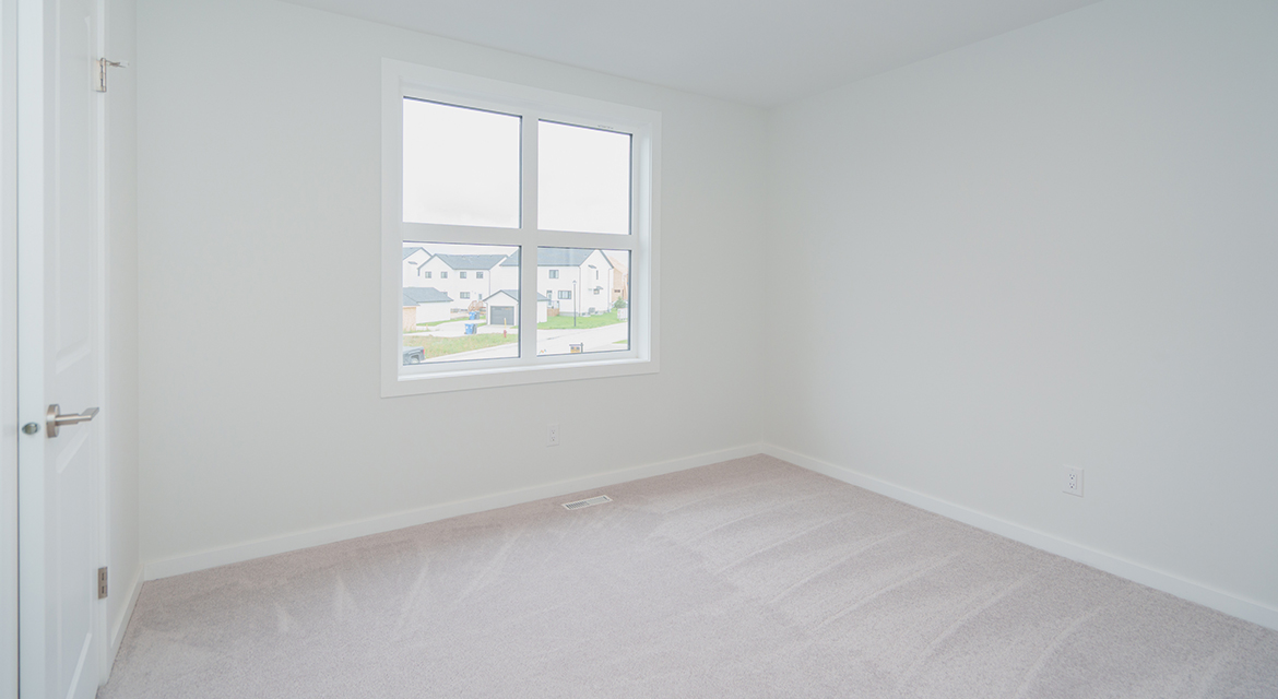 DG18DBedroom1