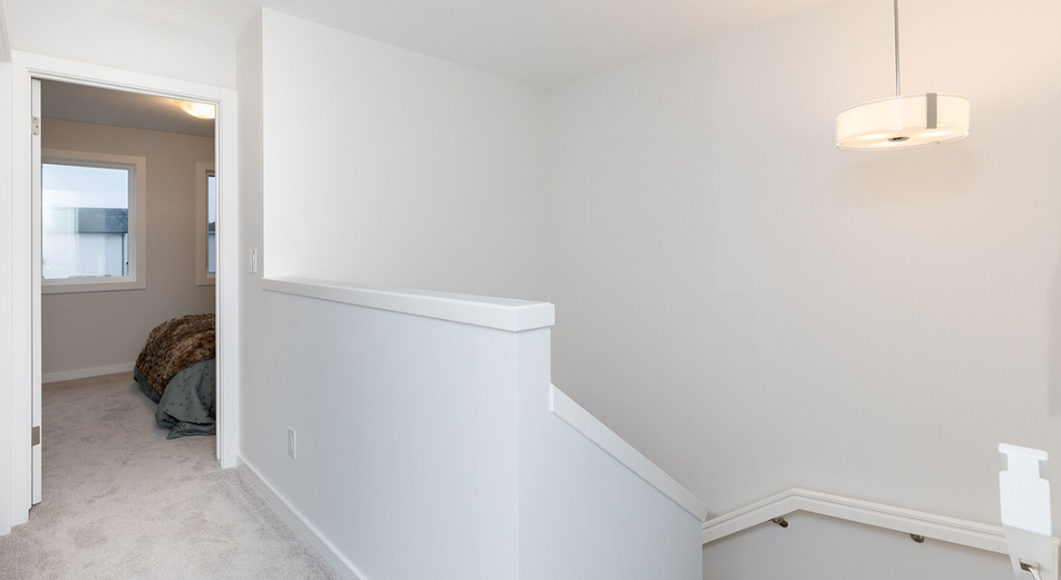 RG10ATopOfStairs