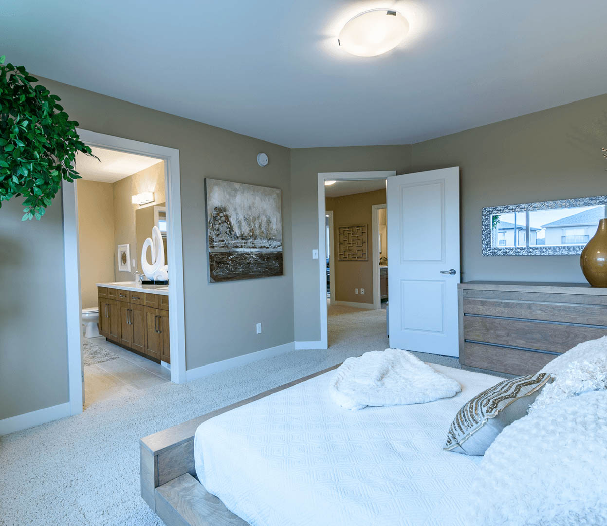 Do You Need a New Home? Signs It’s Time to Move Up Bedroom Image