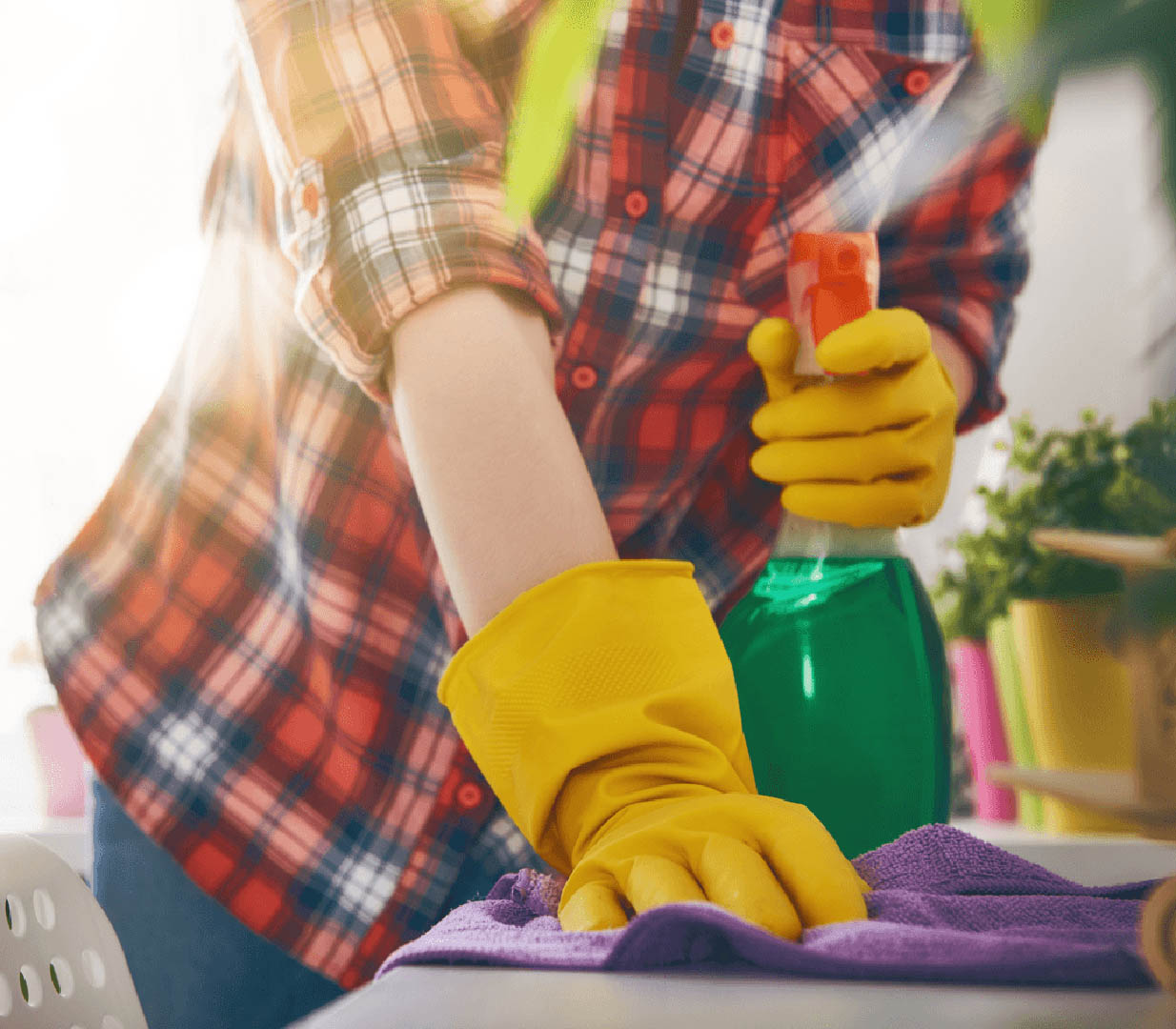 How to Give Your Home the Deep (Season Change) Cleaning It Needs Scrubbing Image