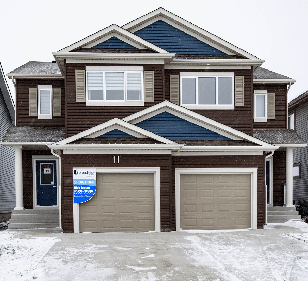 5 Reasons to Buy a New Home in the Winter Duplex Showhome Image