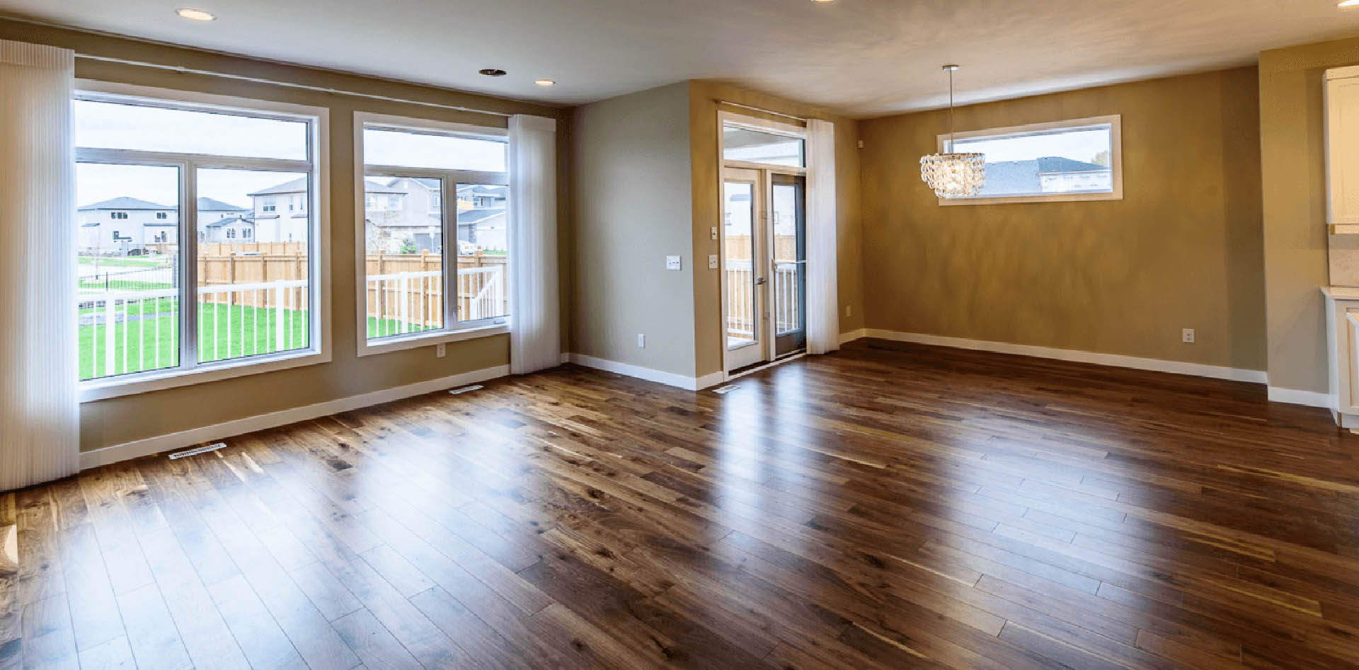Your Flooring Choices in a New Home Build Hardwood Image