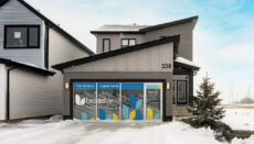 Dg7c338emberwellsnow