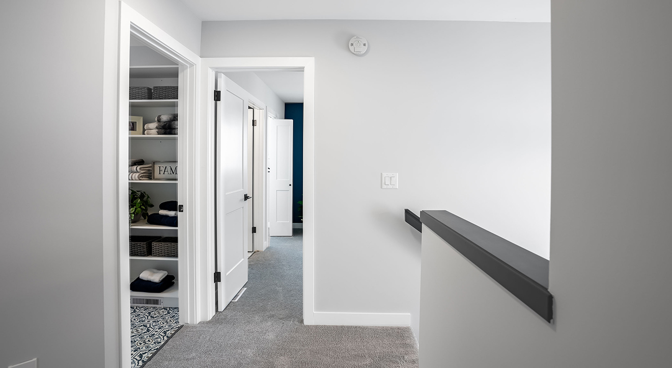 Dg7cupstairslanding2