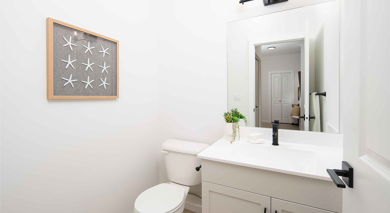 Dg 10 The Preston Powder Room