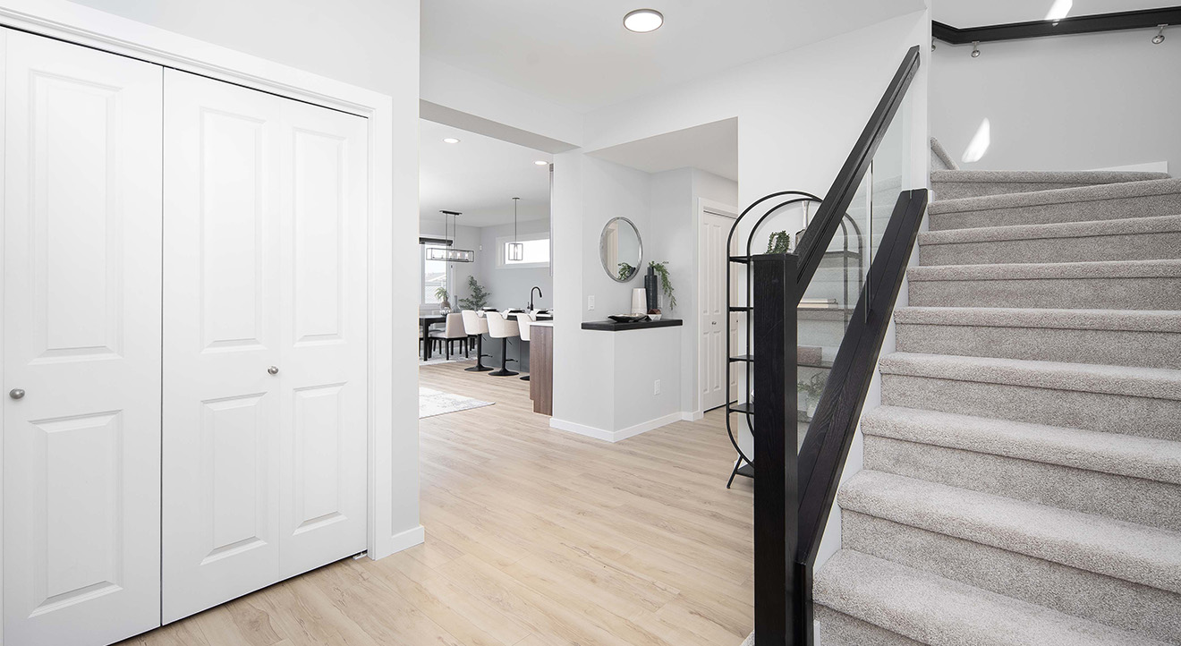 Dg 11 The Dawson View From Entrance