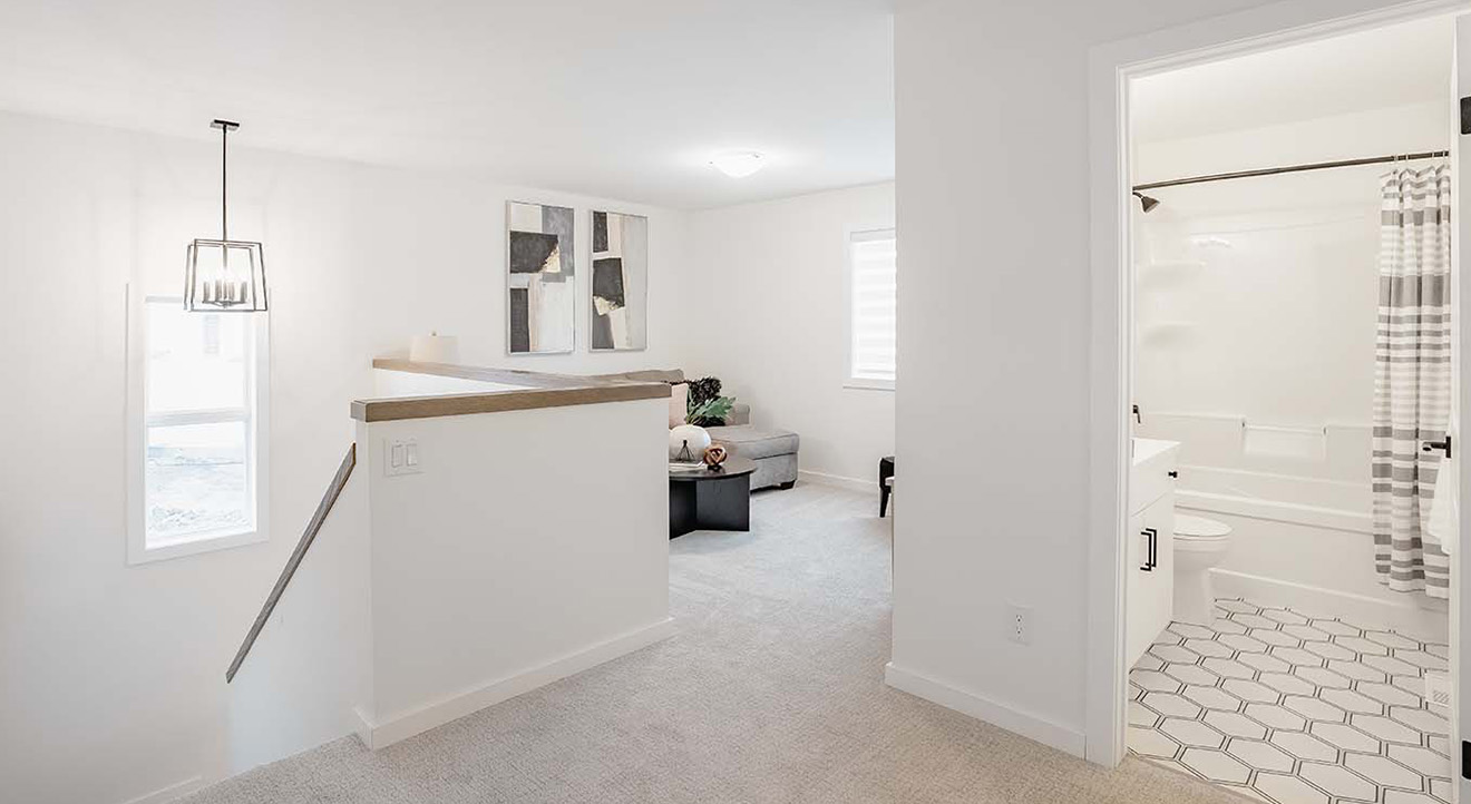 Dg15bupstairslanding2