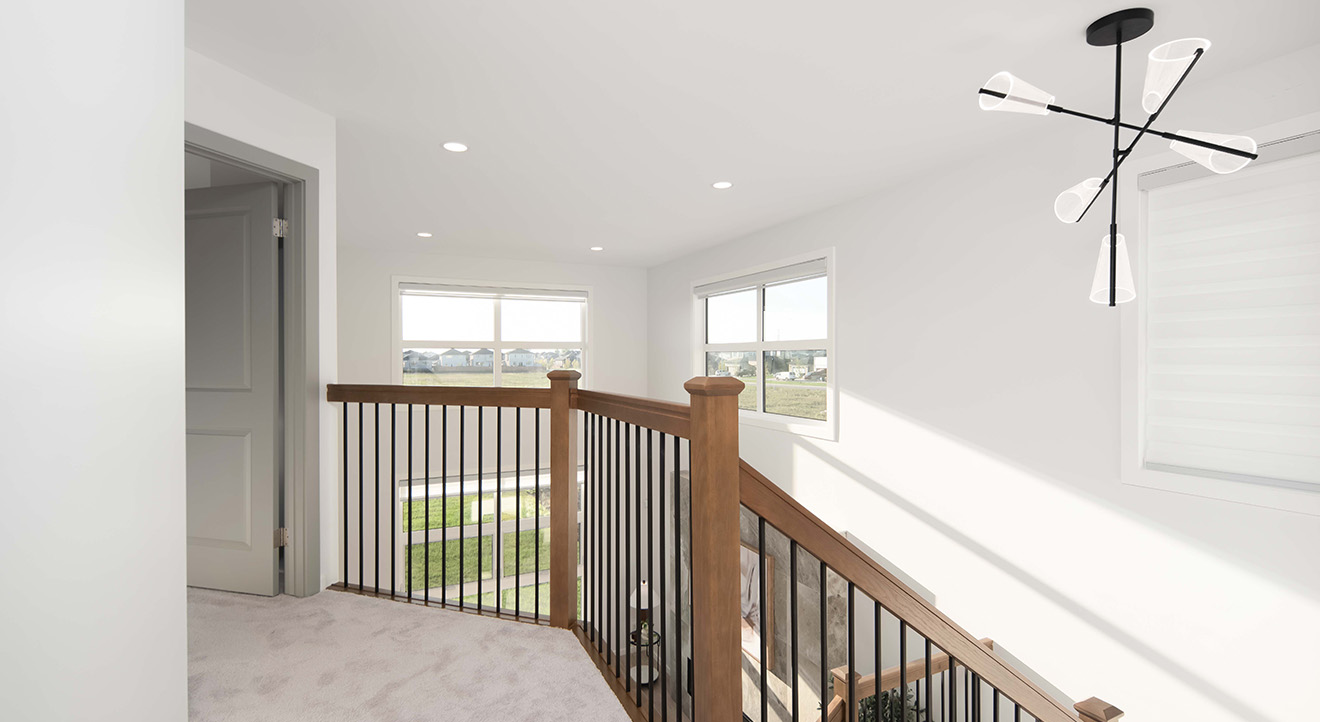 Dg48aupstairslanding1