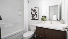 Rg110cupstairsmainbath