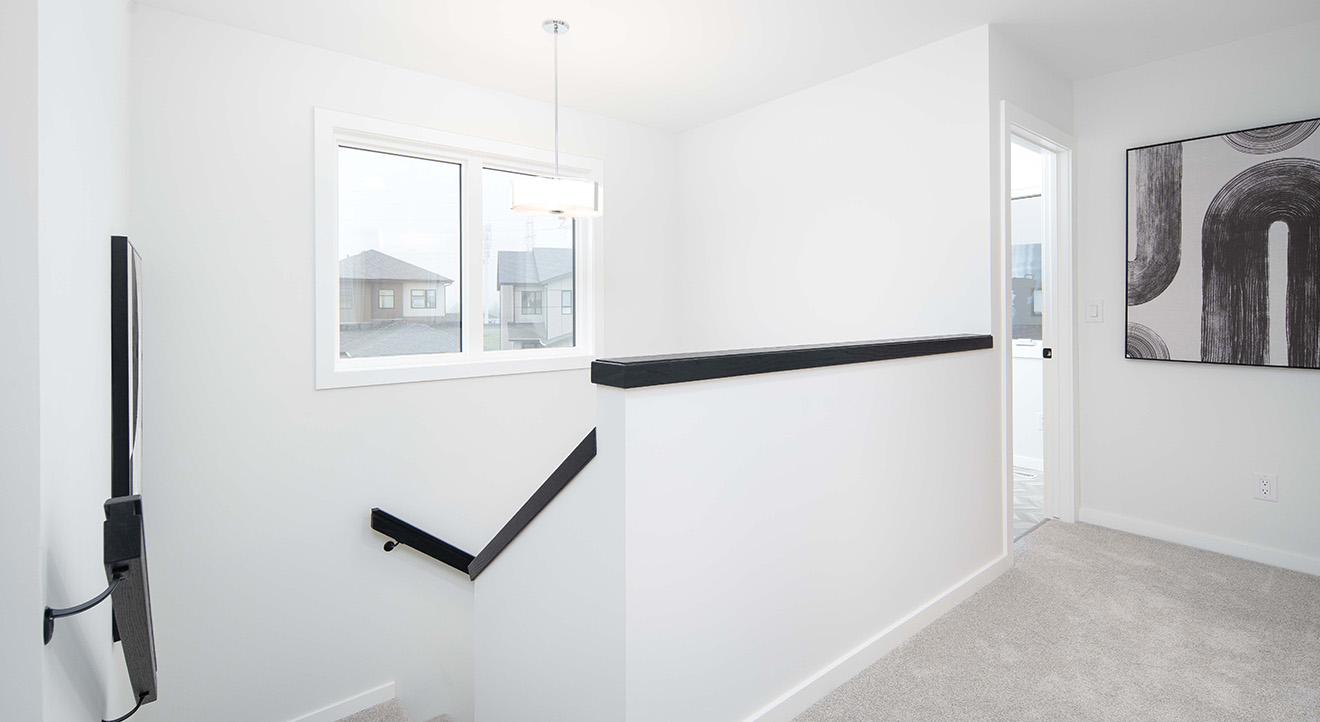 Rg75aupstairslanding