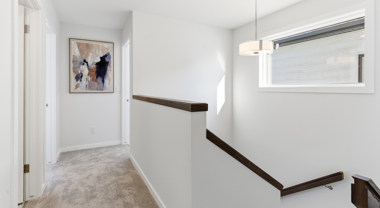 Rg75bupstairslanding