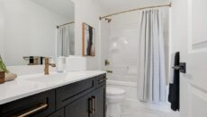 27 Custom 24 Gypsum 025